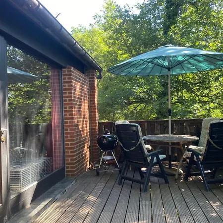 Tiny Chalet With Sunny Terrace * Hastiere-par-dela